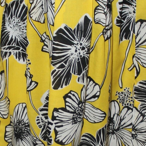 Robbie Bee Yellow Floral Sleeveless Dress - Picture 5 of 15